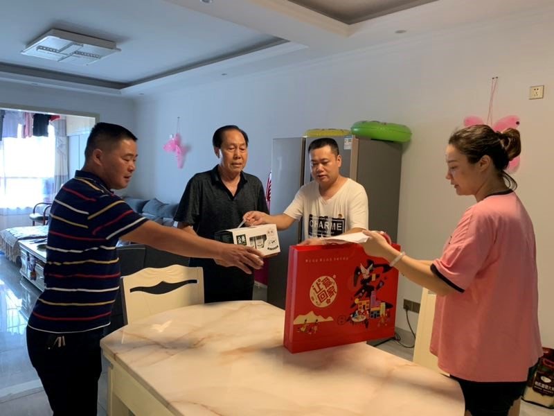 【新时代文明实践】栗雨街道永安社区开展慰问困难群体，情暖中秋活动