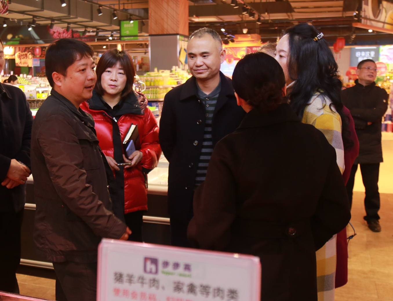 市场检查不停歇  时刻绷紧安全弦