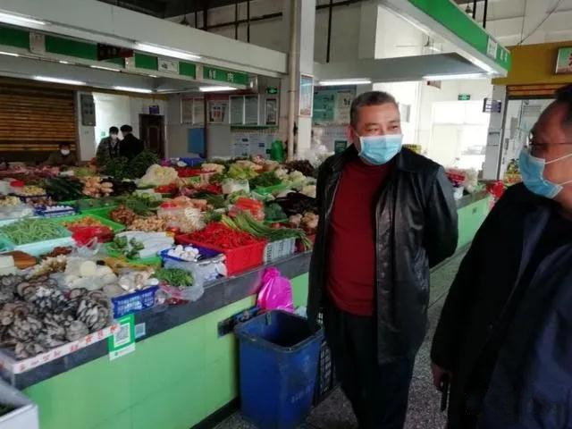 新滩镇街道： 上门服务企业员工 连通复工复产最后一公里