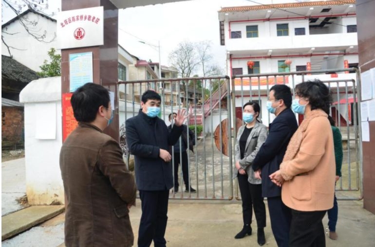 市民政局刘得正督查指导我区敬老院疫情防控工作