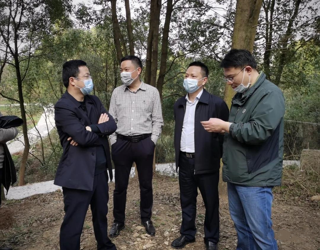 产业扶贫促发展 红色教育葆初心