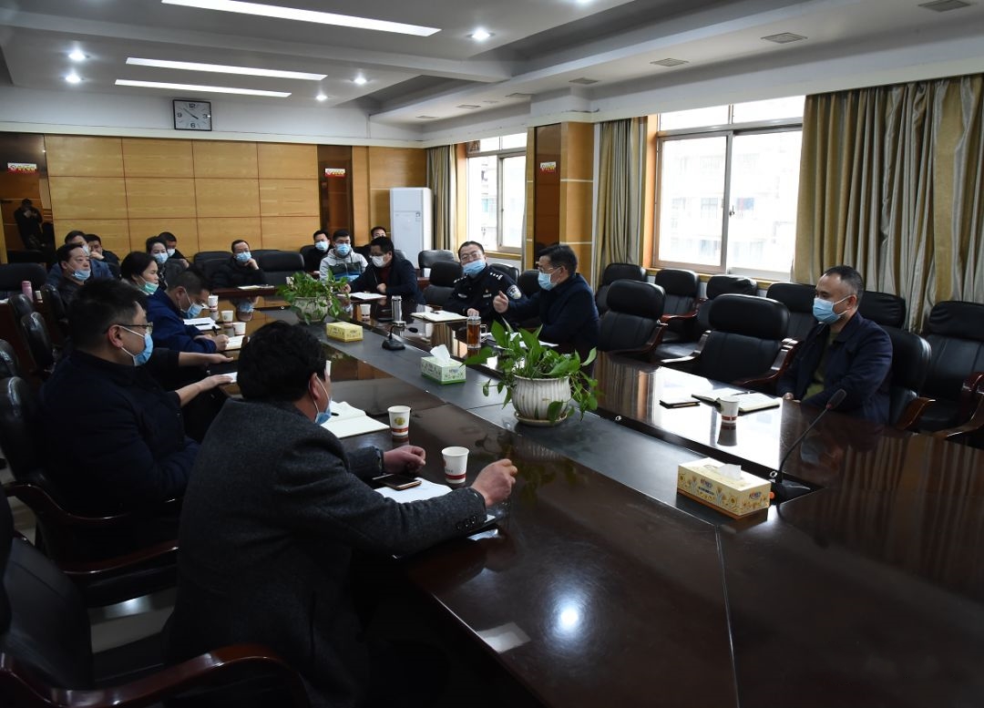 区安全生产、交通顽瘴痼疾暨不达标企业整治会议召开