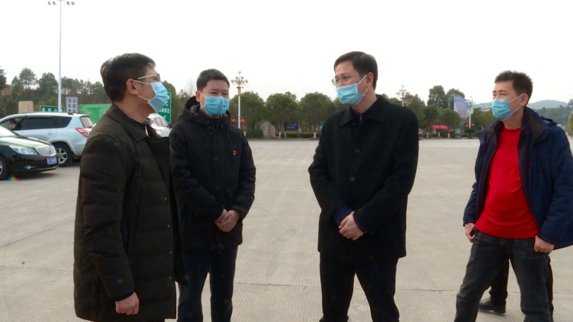 【抗击新冠肺炎】吴文明到各道路卡口检查疫情防控工作