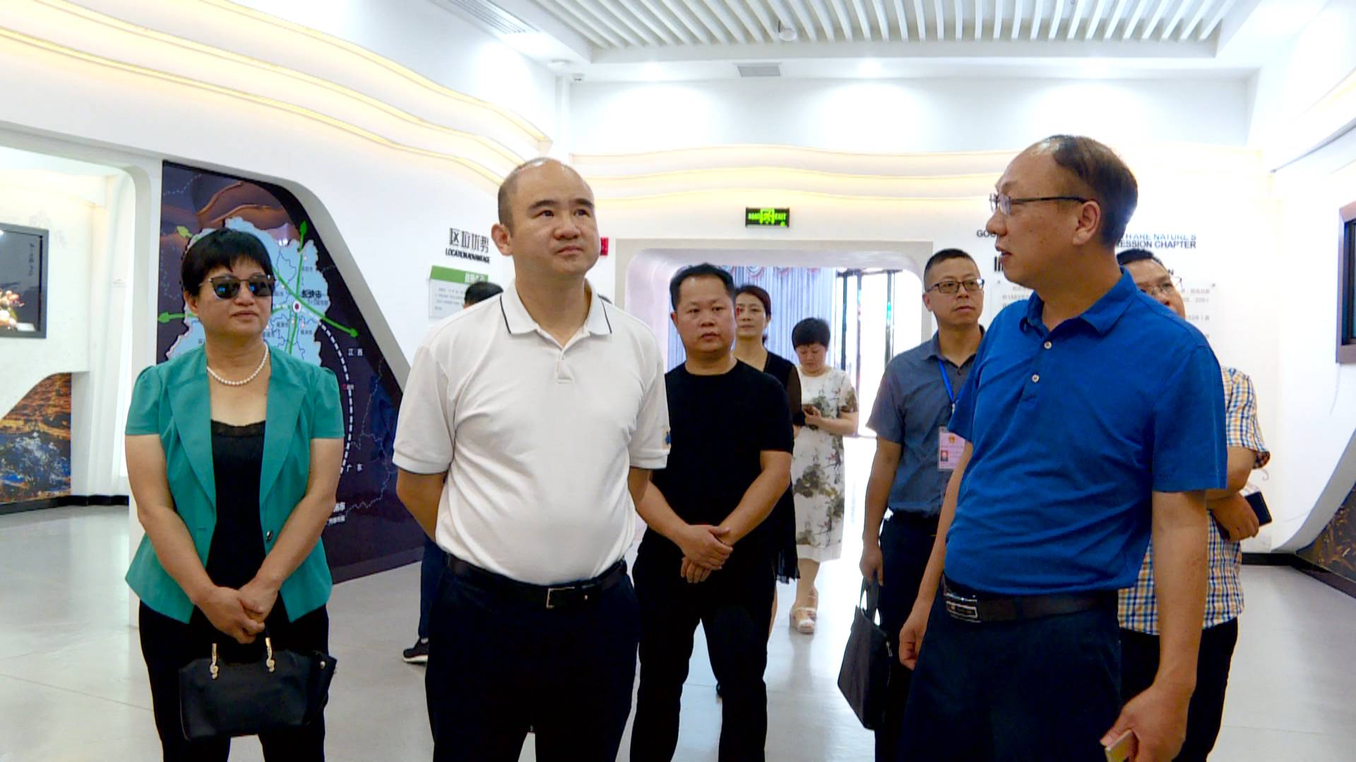 省文旅厅领导来我县调研公共文化服务建设发展工作