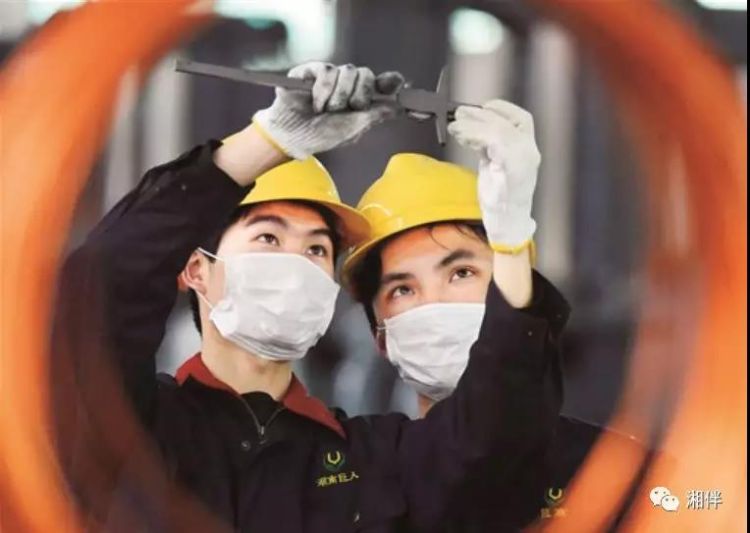 昨夜今晨，湖南省委疫情防控工作领导小组连发重要信号