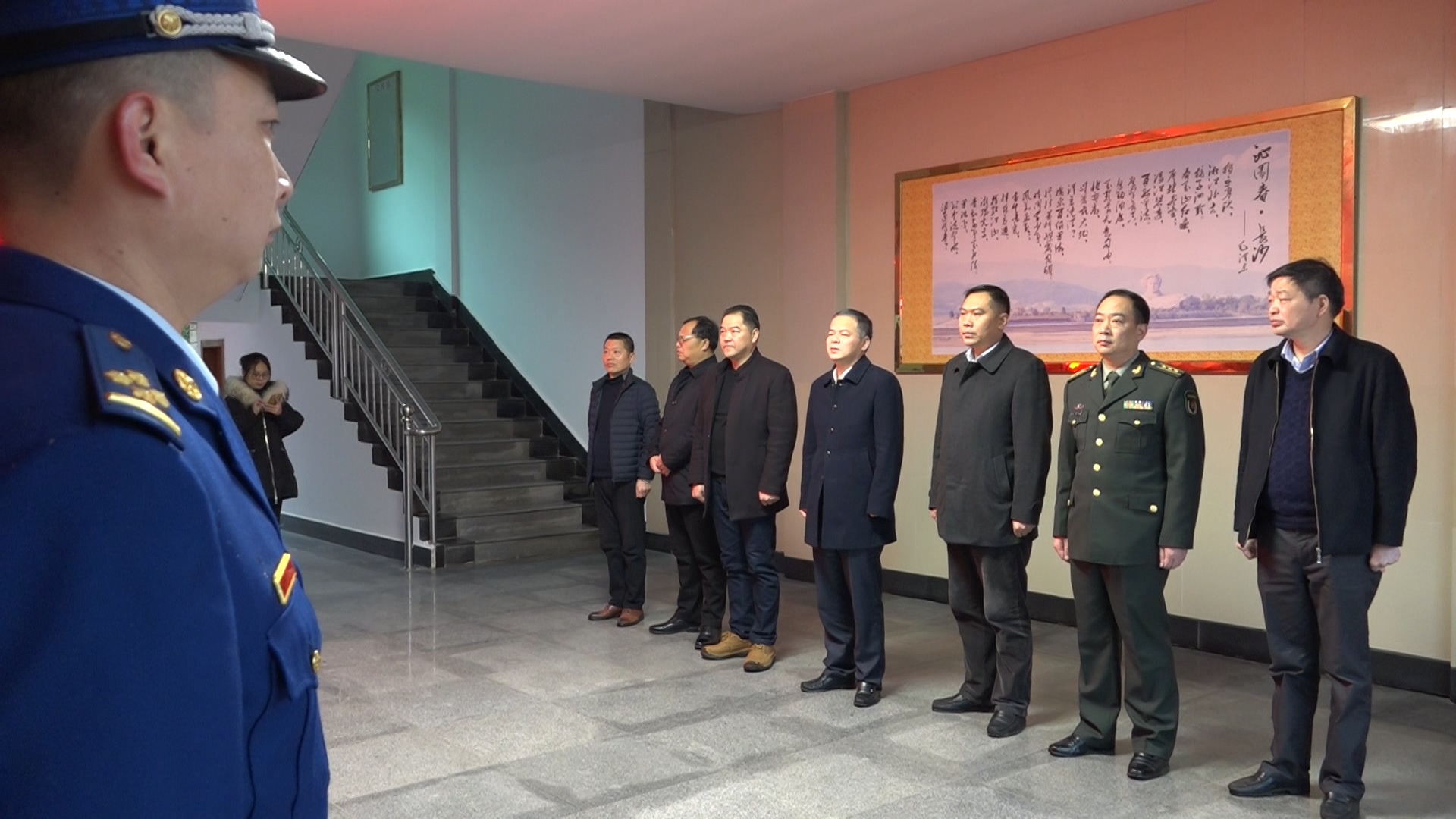 尹培国走访慰问驻衡部队和离退休老干部