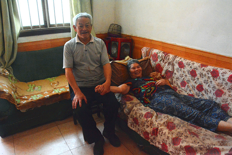 【文明实践在桂阳】79岁老人悉心照顾瘫痪老伴12载不离不弃 