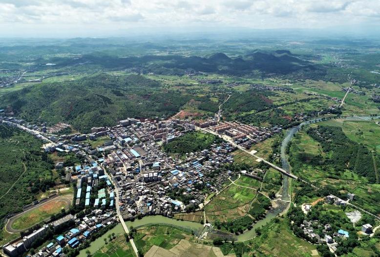 又上榜啦！流峰镇连续3年入选“全国综合实力千强镇”！