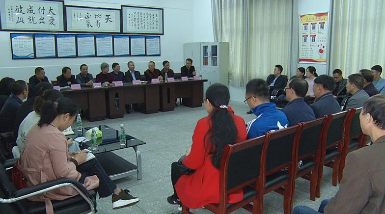 安仁县教育基金会来我县考察学习