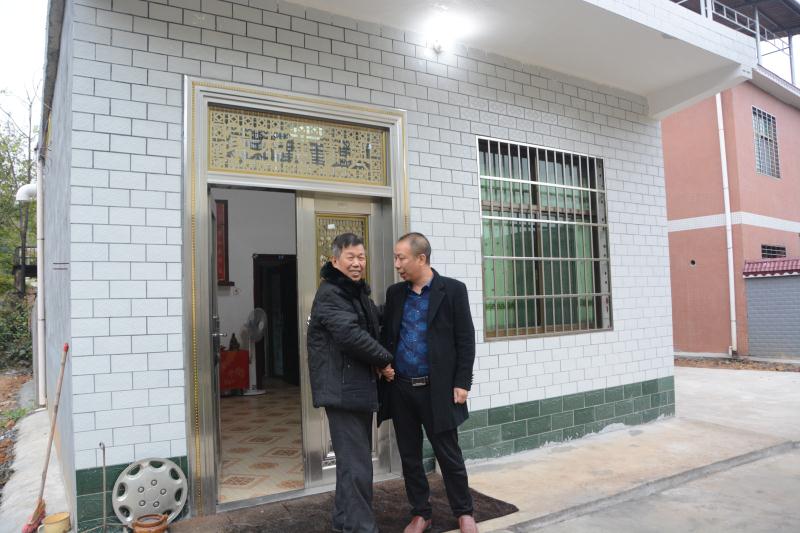 【不忘初心  牢记使命】为情为民 “罗老表” 