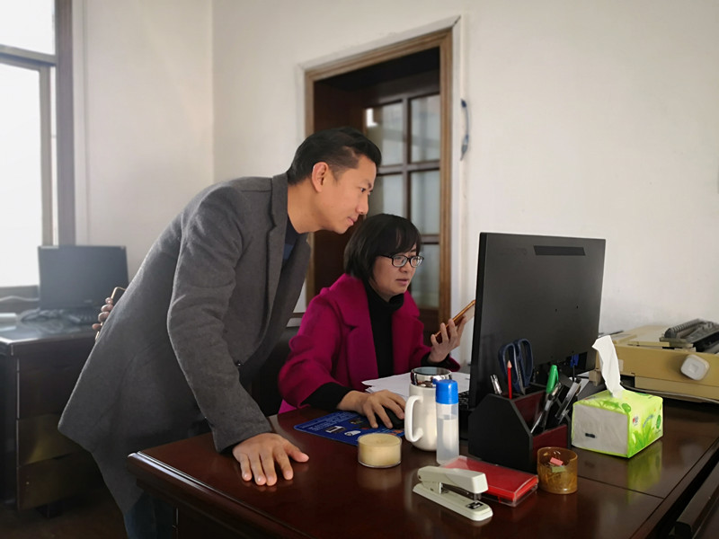 县财政局：备好“利剑”，当扶贫“尖兵”