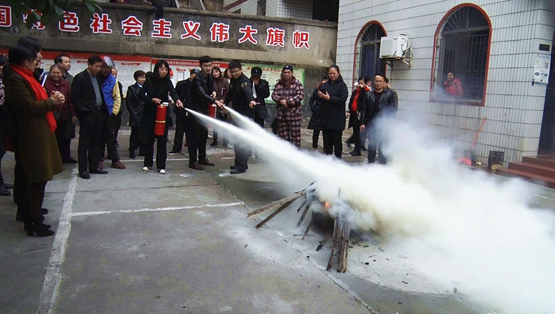 高码头社区开展消防安全知识讲座