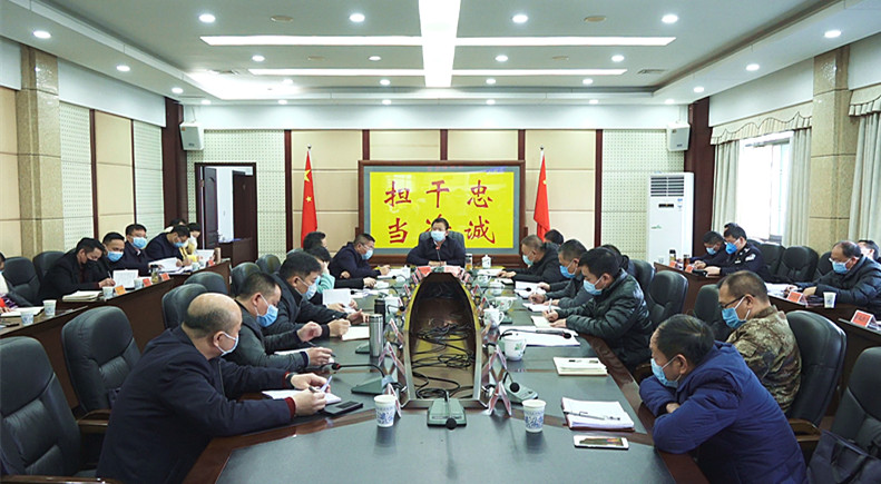 彭生智：突出精准施策坚决打赢疫情防控阻击战 
