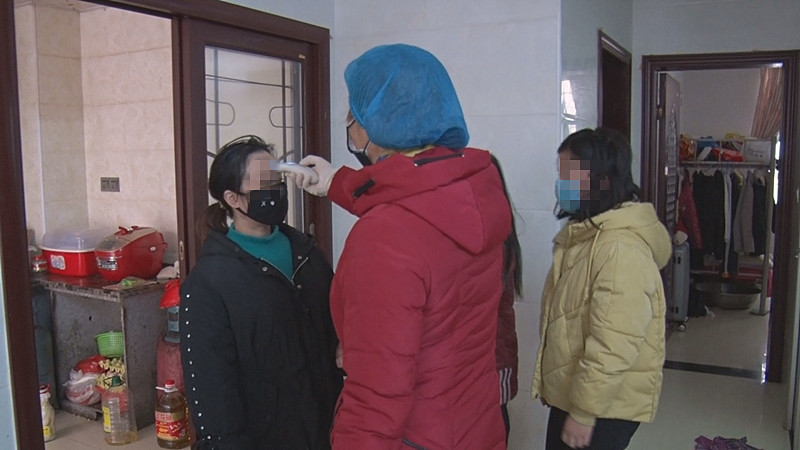 【让党旗在防控疫情第一线高高飘扬】鹿峰街道北麓社区：党员带头 精准精细落实防控措施