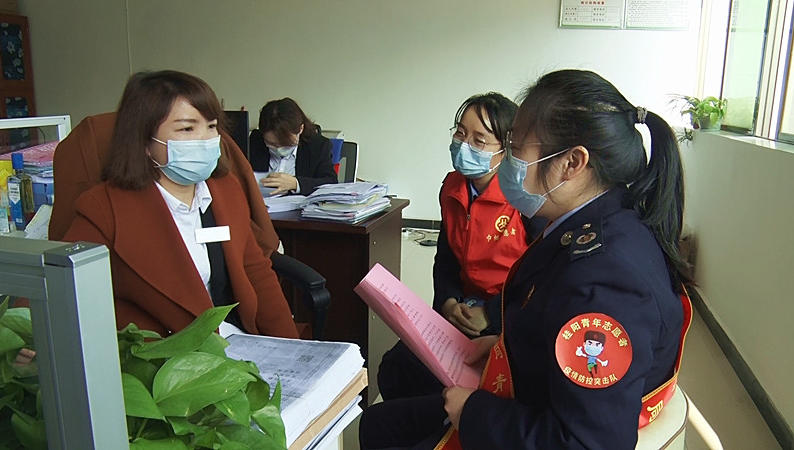 我县税务部门为企业复工复产加“油”提“气” 