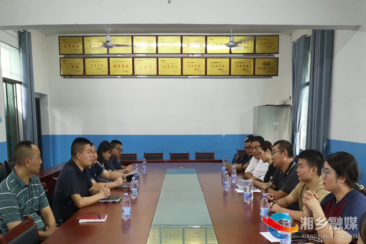 [虞唐镇]调研教育工作 推动教育事业发展