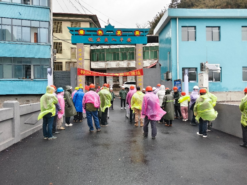 八宝镇开展防汛和地质灾害应急演练