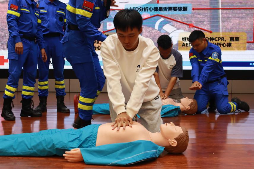 湖南水电职院探索构建“一站式”学生社区党建育人新模式