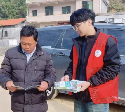 浆洞瑶族乡：安全知识进家门，守护养殖“安全线”