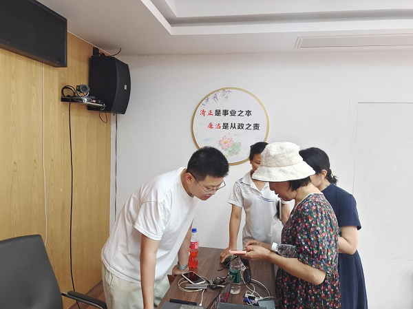 曙光社區(qū)開展短視頻運(yùn)營實(shí)戰(zhàn)訓(xùn)練