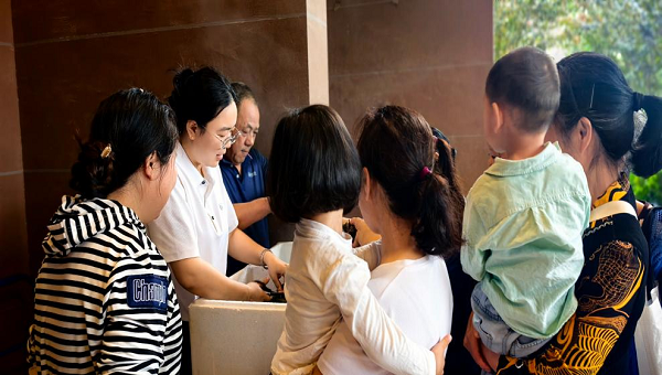 建设路社区开展“我们的节日·端午”主题活动