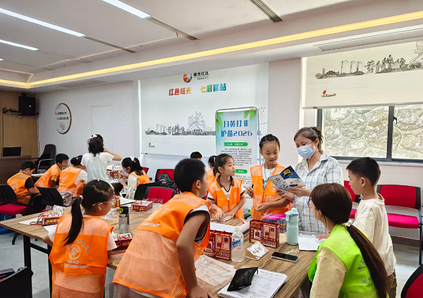 曙光社区开展“扫黄打非•护苗”专项行动