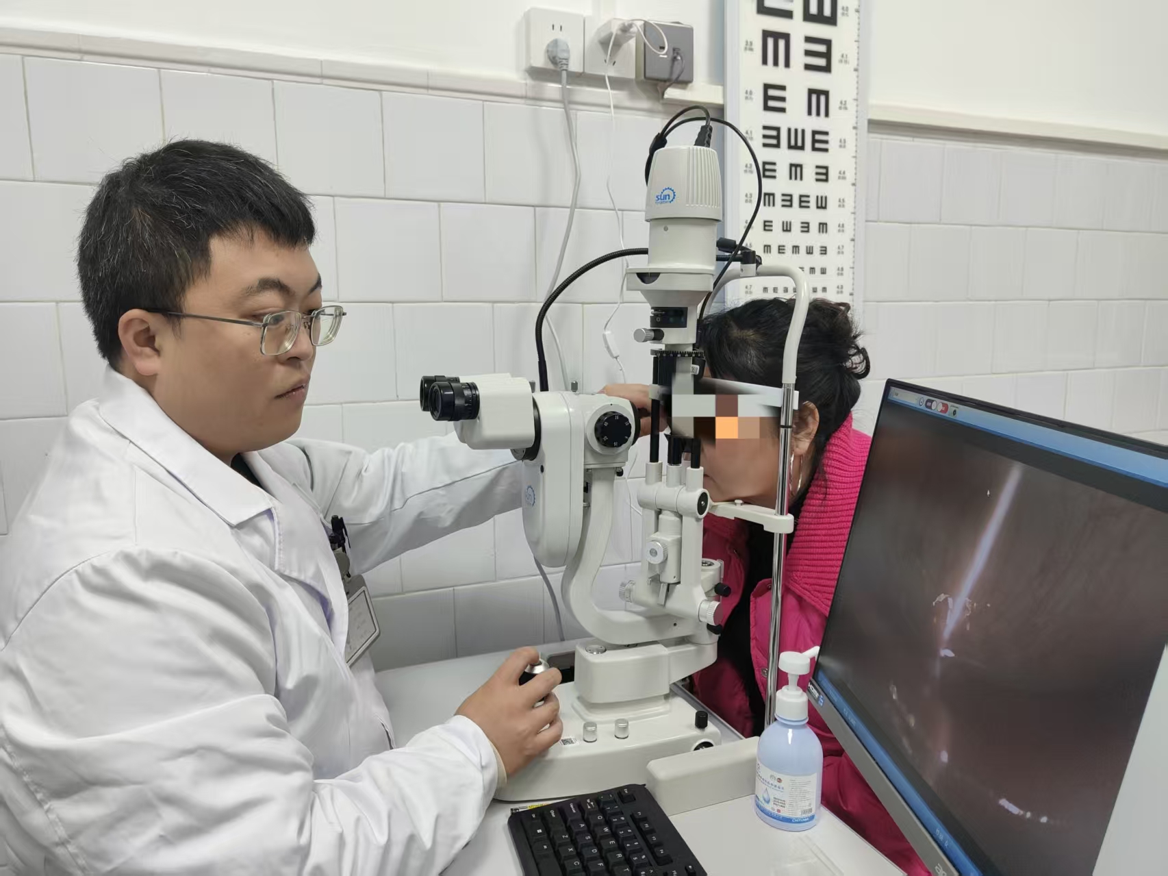 焕新启航 “睛”彩同行 ——怀化市中心医院靖州院区眼科全新升级开诊