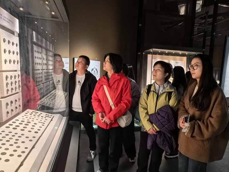 巾帼绽芳华 窑韵润检心，汨罗市检察院开展“三八”国际妇女节主题活动