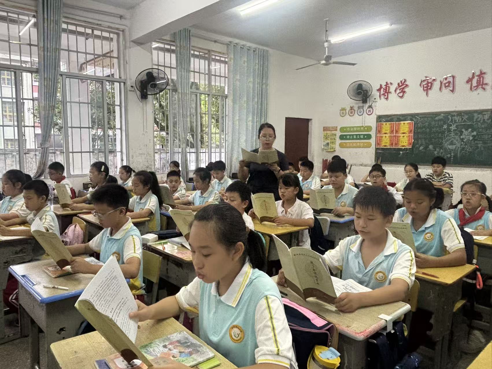 鹤山小学：承了翁文脉雅韵 传鹤山普语书香