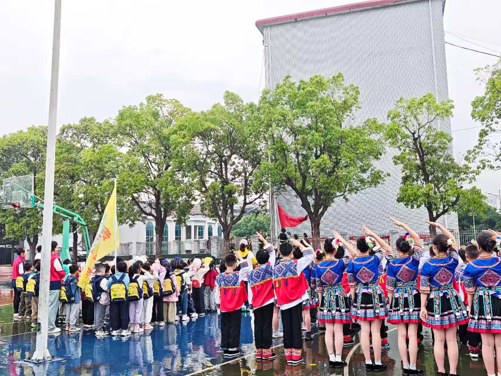 靖州：走进小学初体验 幼小衔接助成长