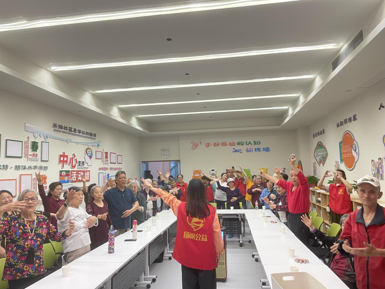 【认知障碍系列讲座⑥】防跌防诈健脑三不误，人民街道蒸阳社区教老人“防”在平时