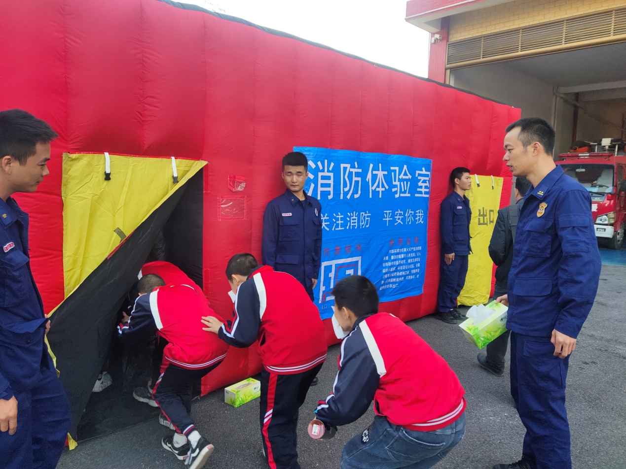 江永县实验小学：零距离接受消防安全教育