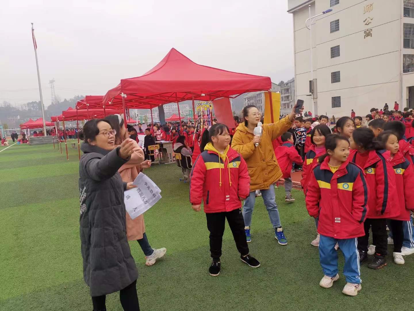 桑植县芙蓉学校：文化游园促“双减“    缤纷校园我畅行