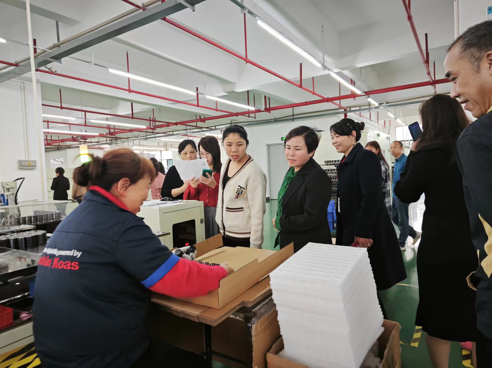 楚江镇：年后送工忙