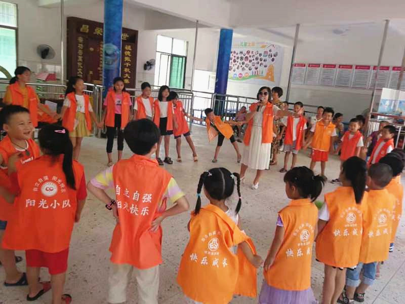 曾懿：只为心中的那抹红