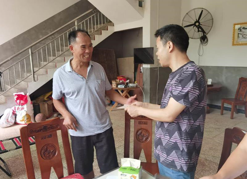 乡村医生曾志才：就算倒下了，也会有共产党员的样子