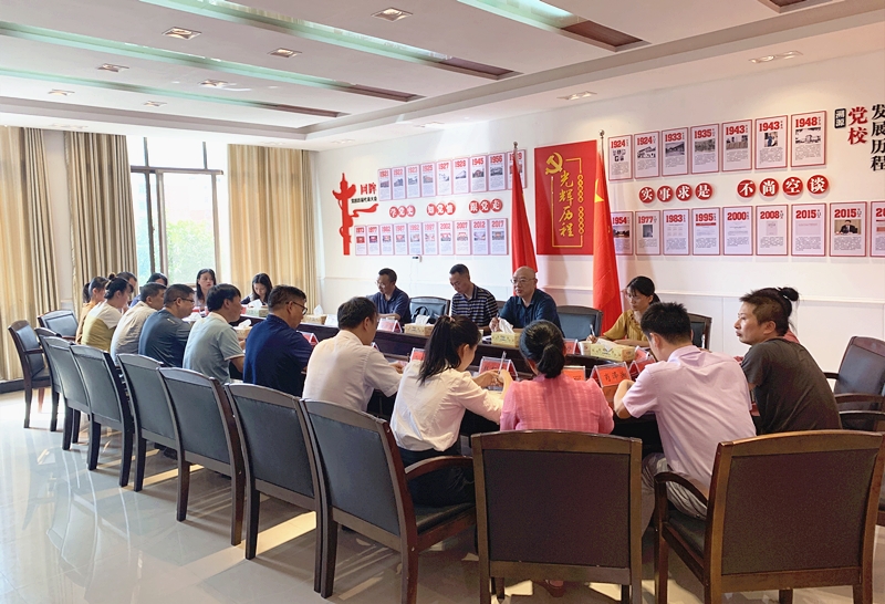 庆祝教师节 | 黄振国、黄兆勇看望慰问党校教师