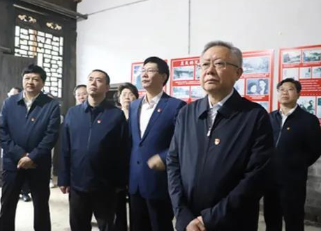 第三课“学史崇德” ，龚文密率市委理论学习中心组来到邵东