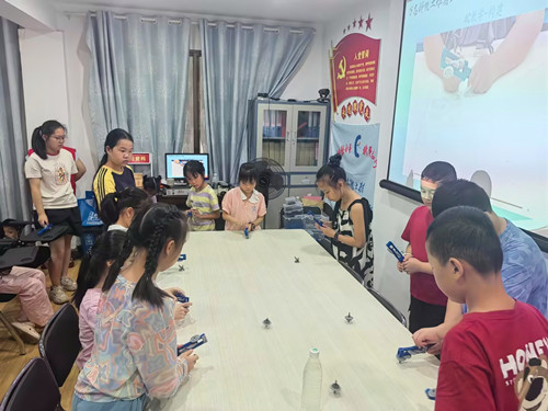 富民城社区：科普赋能“双减” 为快乐暑假添彩