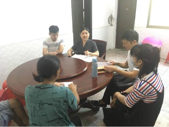 “屋里”法庭议事便，司法惠民谱新篇