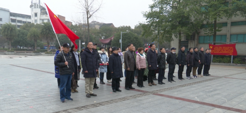 省广播电视局、湖南广电党员来双开展主题党日活动