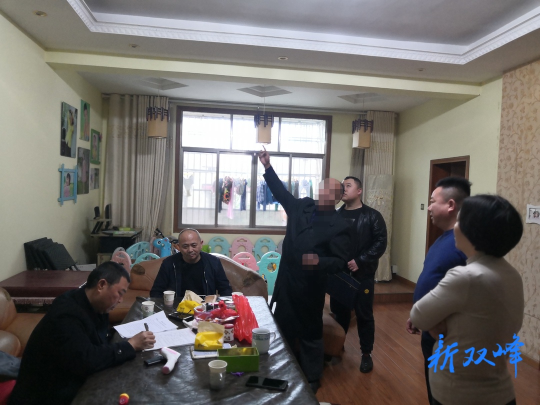 【我为群众办实事】“一房二卖”引矛盾，法院柔性执法促腾房