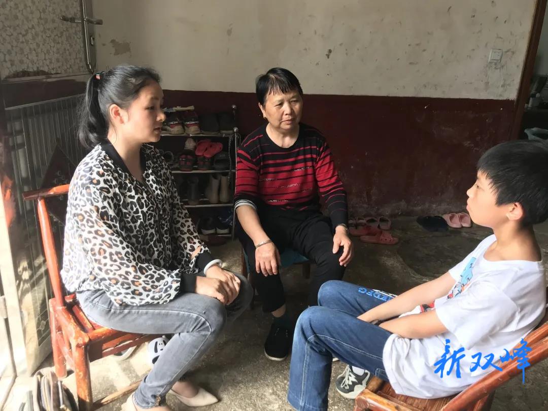 沙塘乡中心学校：家访合力搭“心桥”
