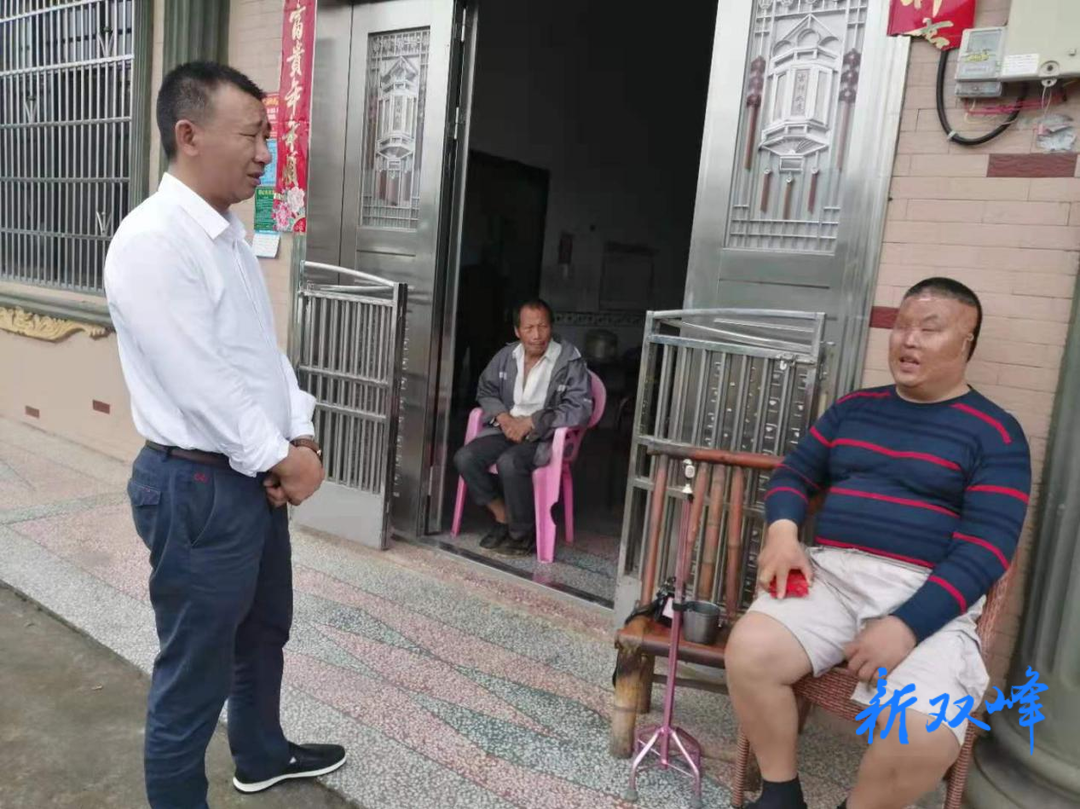 梓门桥镇开展计生困难家庭走访慰问活动