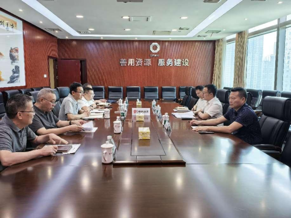 柳军辉带队走访中南水泥  推进企业复工复产