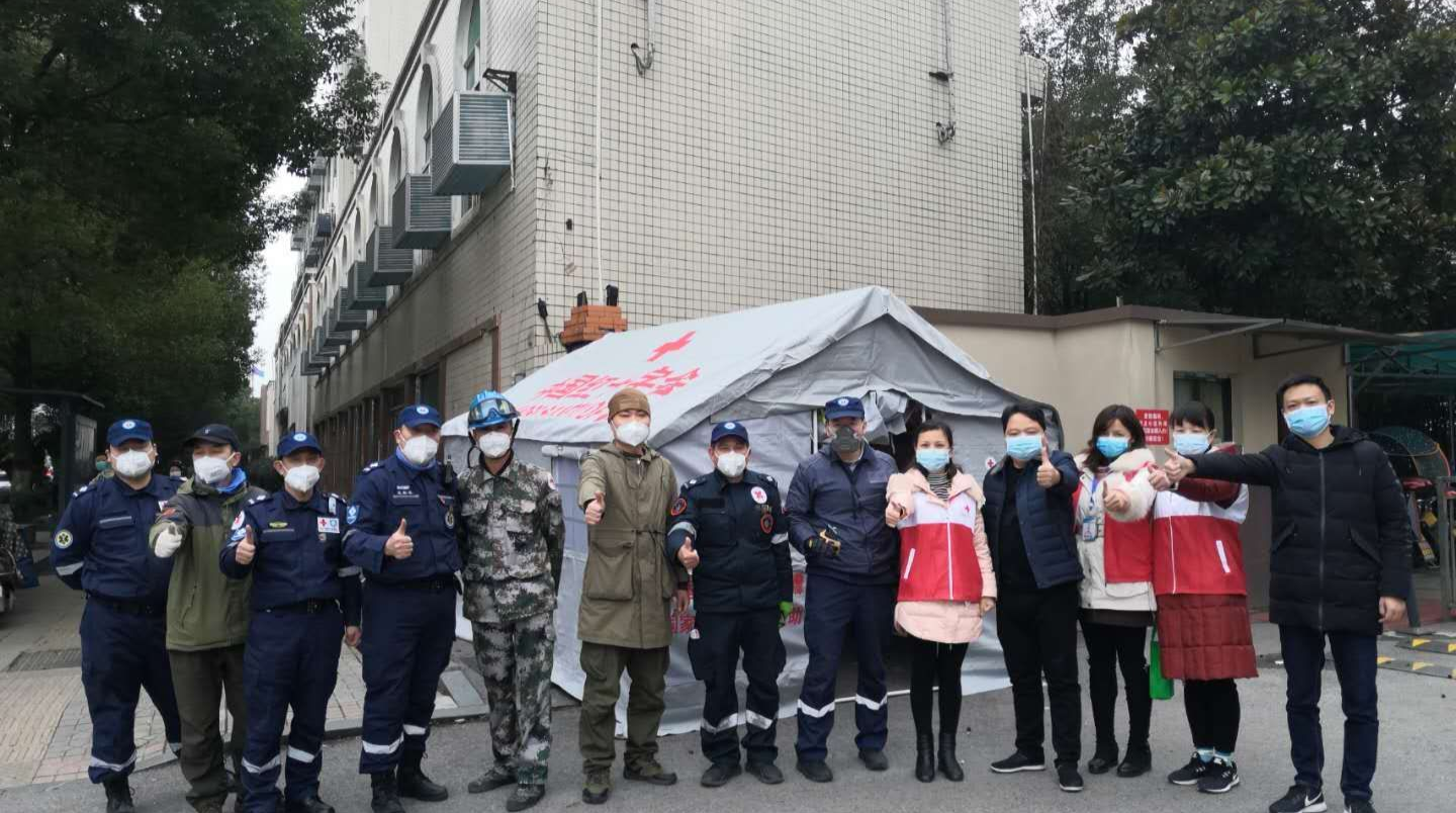 一座座“避风亭”，给防疫值班人员“温暖港湾