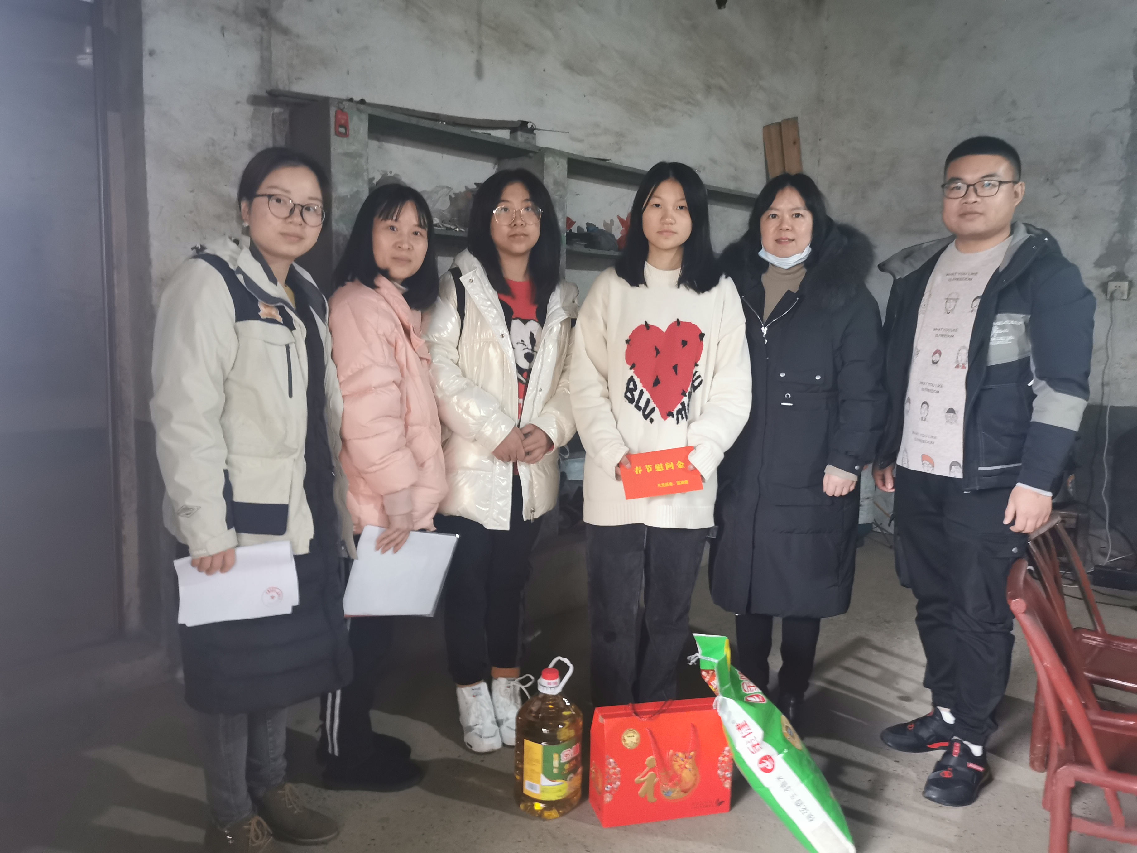 “打工人”就地过年，新区留守老人、儿童有保障