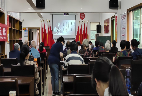嵩山路街道湘银社区开展党史学习教育主题党日活动