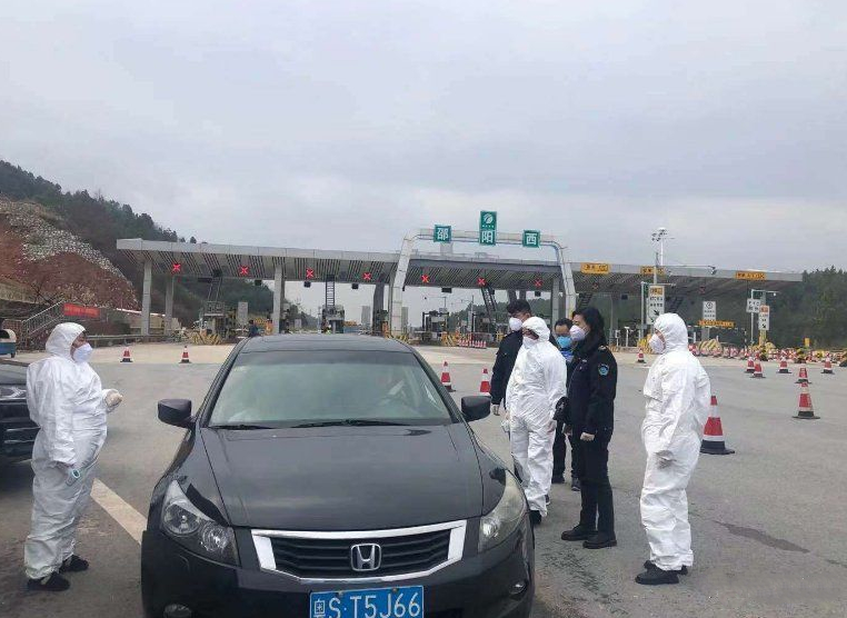 勇担当甘奉献的天使情怀一一记状元洲卫生服务中心抗疫战士肖丽娟