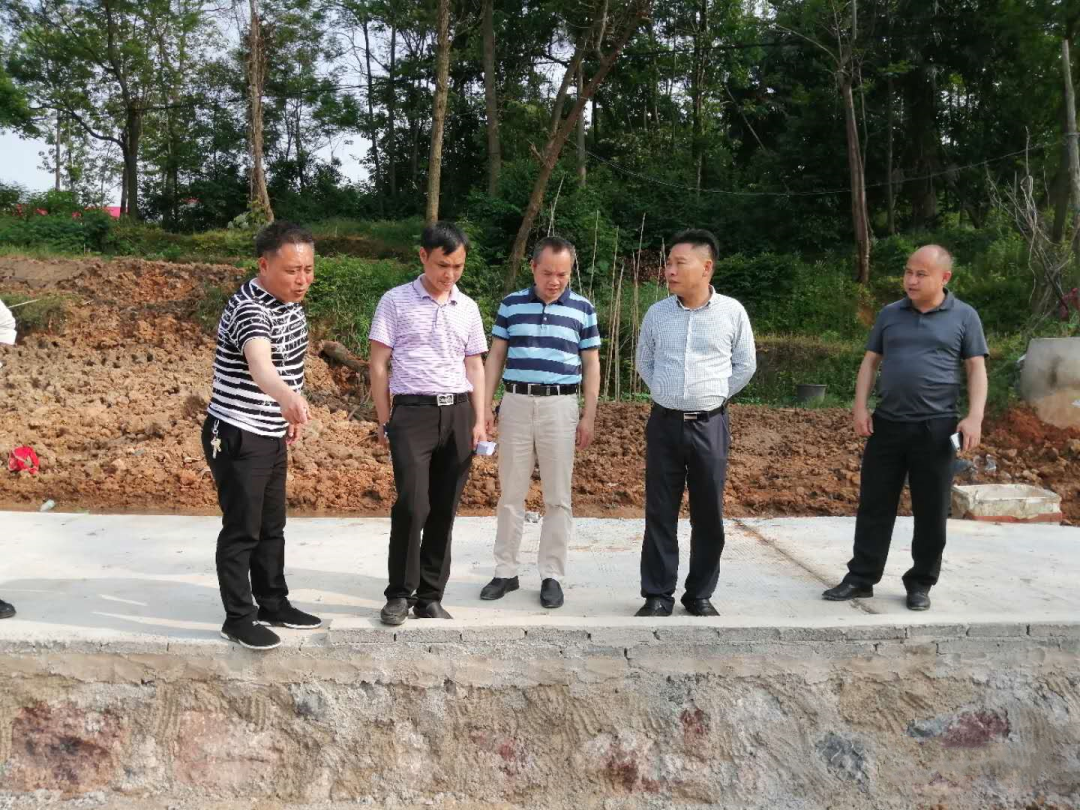 加强督查 推进基层群众自治试点工作